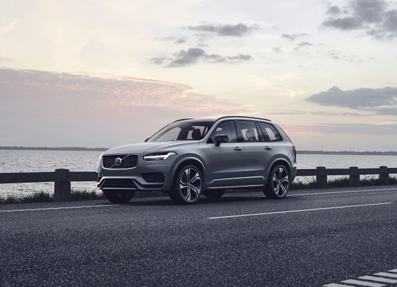Volvo XC90 T8