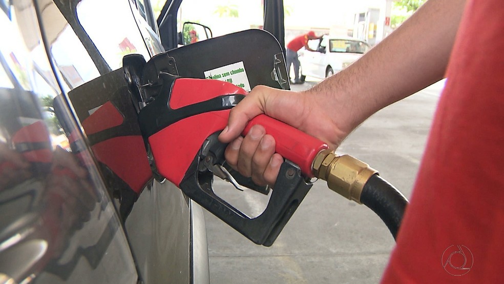 Gasolina foi item que mais pesou na manutenção do carro — Foto: Reprodução/TV Cabo Branco