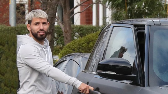 Agüero deu o seu carro ao roupeiro do Manchester City antes de ir para o Barcelona