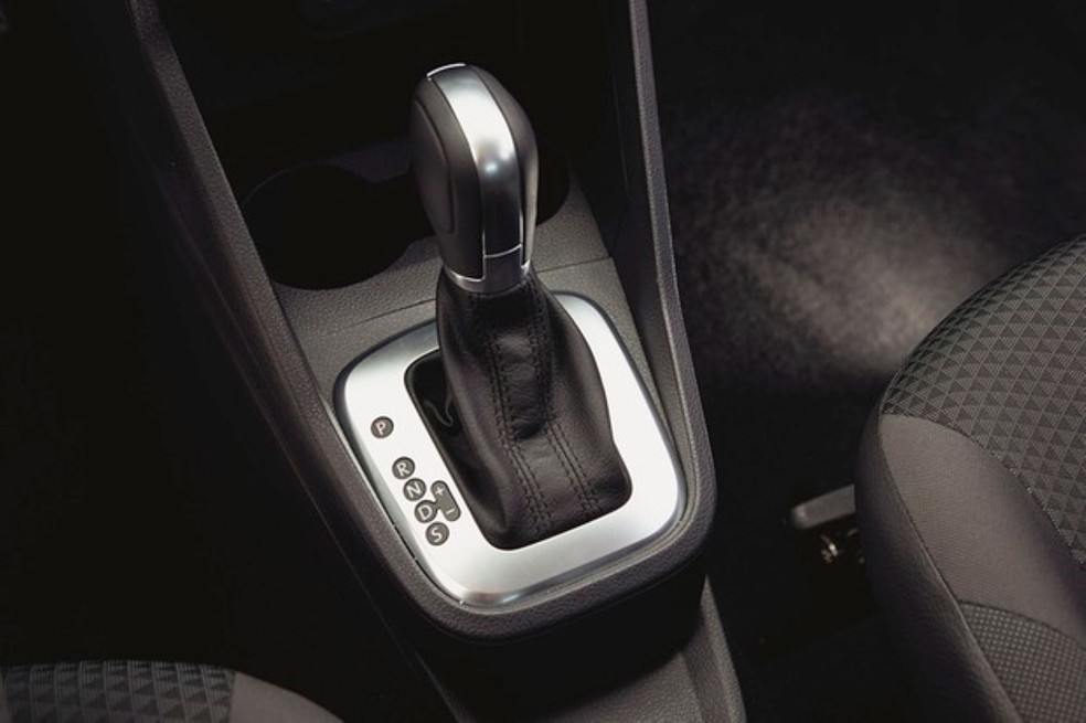 Volkswagen Gol 1.6 MSI Automático destaca-se pelo conforto na condução — Foto: Fabio Aro/Auto News Brasil