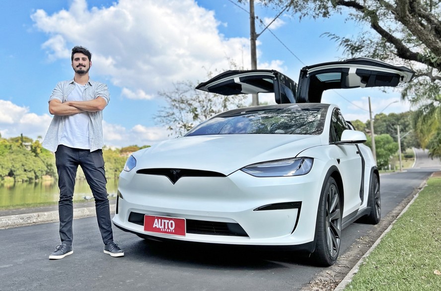 Teste Tesla Model X Plaid tem 1.020 cv dirige sozinho e pode at