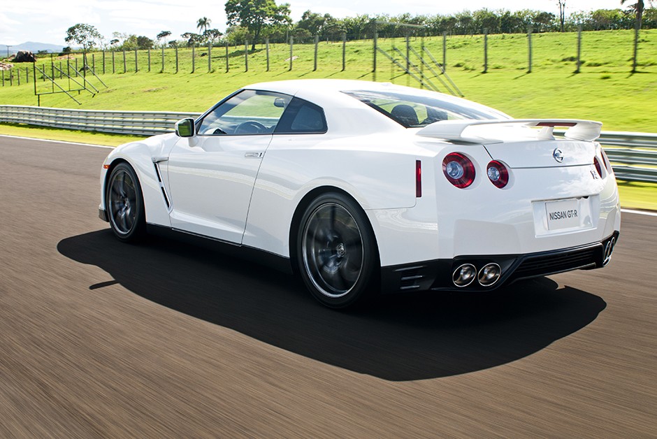 Nissan GT-R
