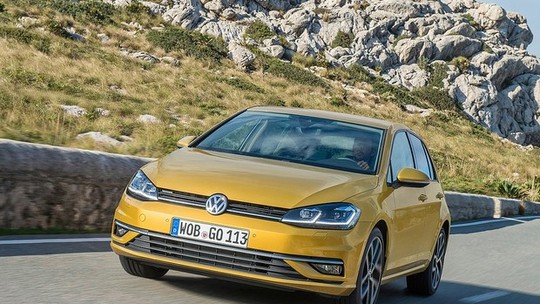 Volkswagen investirá cerca de 1,8 bilhão de euros para produzir novo Golf
