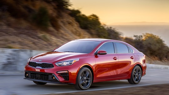 Kia se inspira no Stinger para criar nova geração do Cerato