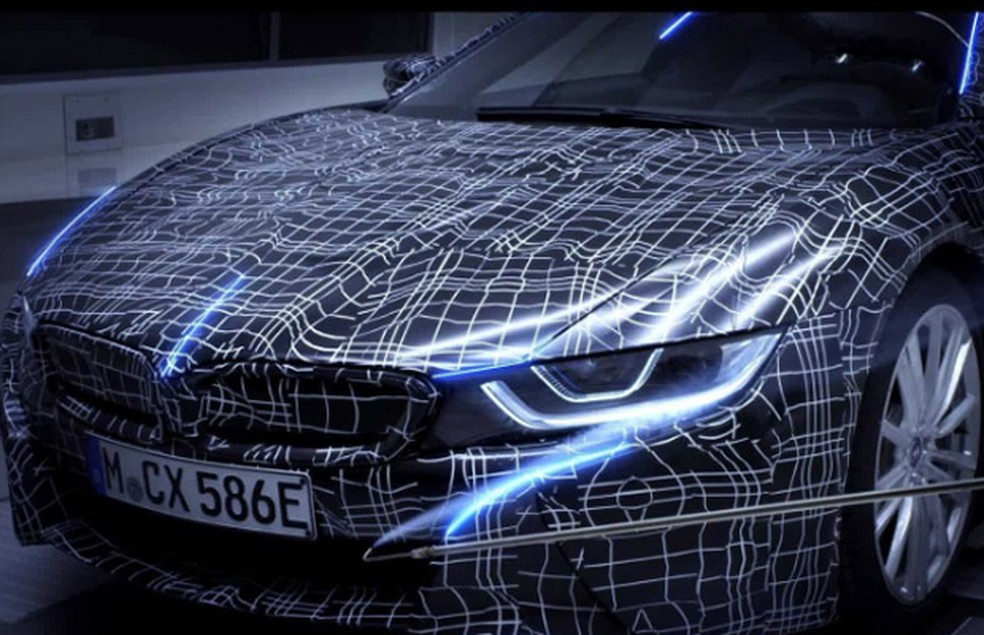 BMW i8 Roadster será mostrado nos próximos meses — Foto: Divulgação