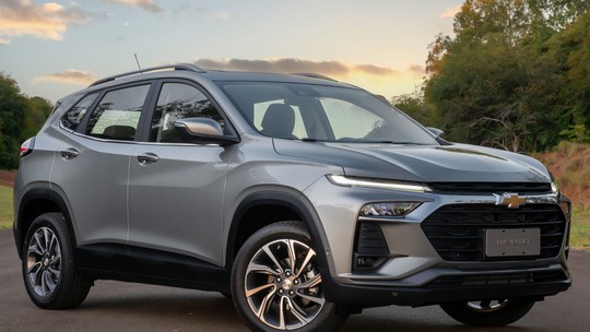 Chevrolet Onix e Tracker 2026 perdem potência para baixar preço; entenda