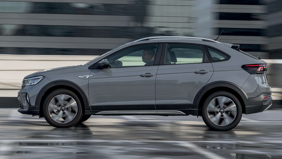 Volkswagen Nivus Comfortline tem 2,57 m de entre-eixos — Foto: Renato Durães/Auto News Brasil