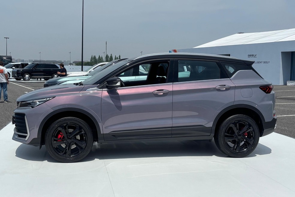 Geely Coolray pode ter o nome alterado no Brasil para seguir a lógica da marca em nosso mercado — Foto: Marlos Ney Vidal/Auto News Brasil
