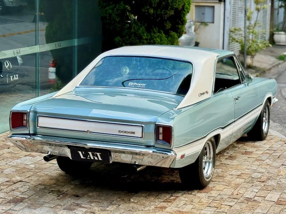 Na época, Dodge Charger R/T 1978 custava o equivalente a mais de R$ 250 mil; hoje é oferecido por R$ 290 mil — Foto: Reprodução/L'Art