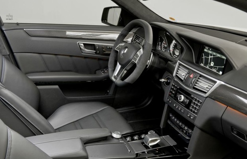 Mercedes-Benz E 63 AMG (Foto: Divulgação) — Foto: Auto Esporte