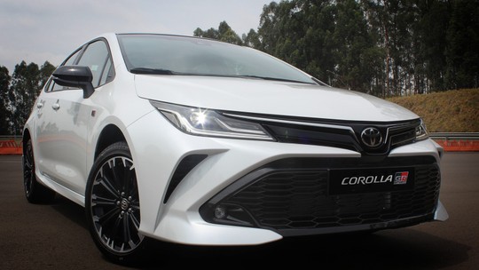 Toyota Corolla GR-S quer ser esportivo com câmbio CVT