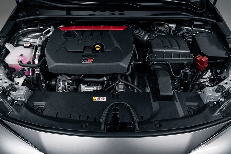 Motor 1.6 rende 300 cv de potência e 37,7 kgfm de torque — Foto: Divulgação