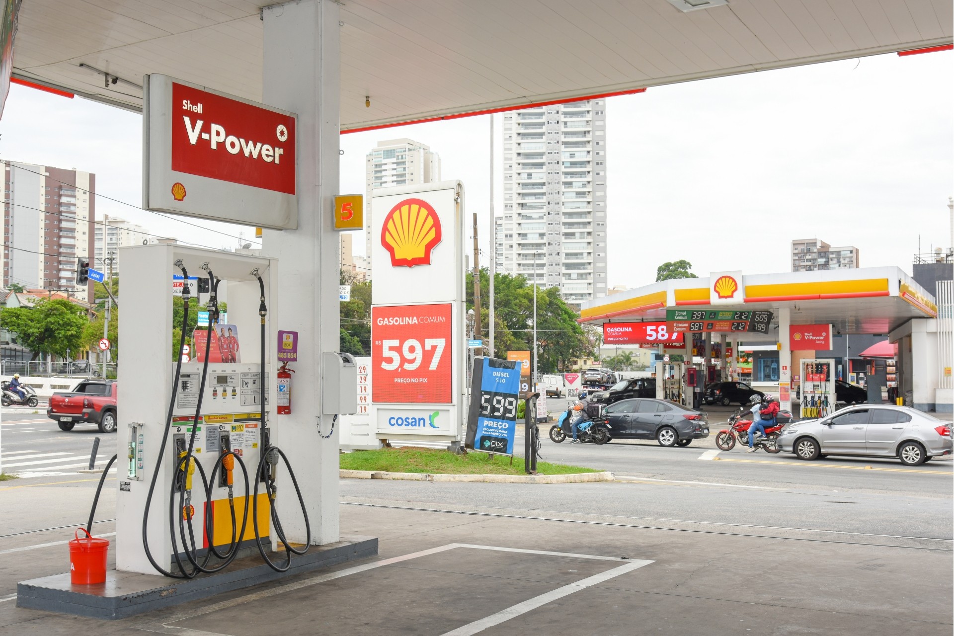 Gasolina vai faltar? Preço subiu? Entenda crise dos combustíveis no Brasil