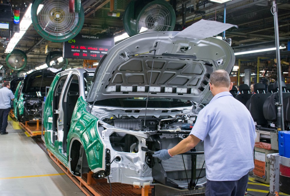 Fábrica da Chevrolet em São José dos Campos (SP) vai operar em um turno por até dez meses — Foto: Divulgação