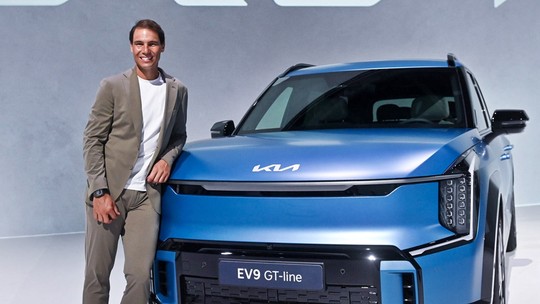 Rafael Nadal ganha SUV elétrico gigante de quase R$ 500 mil com 541 km de autonomia