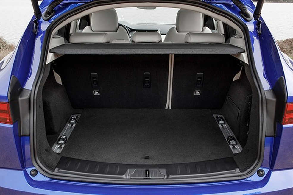 Jaguar E-Pace R-Dynamic (Foto: Divulgação) — Foto: Auto Esporte