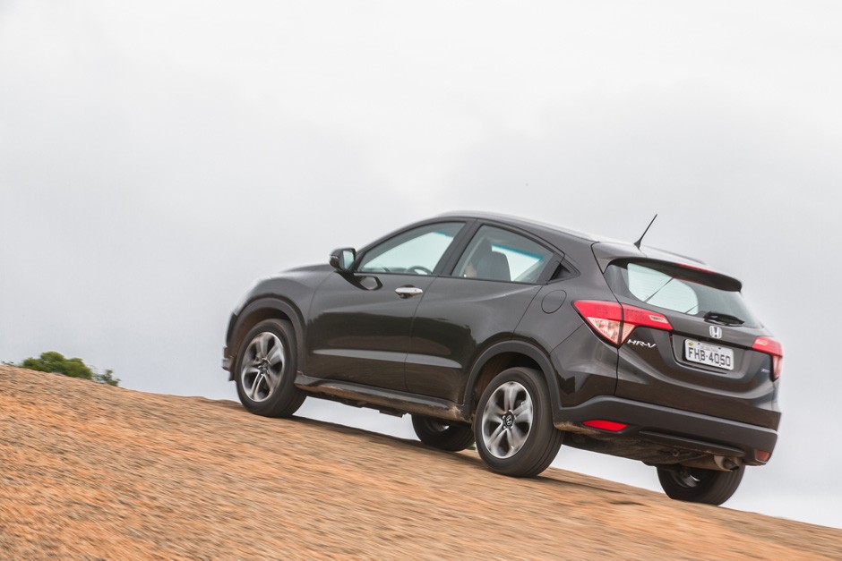 Comparativo: Honda HR-V enfrenta Jeep Renegade