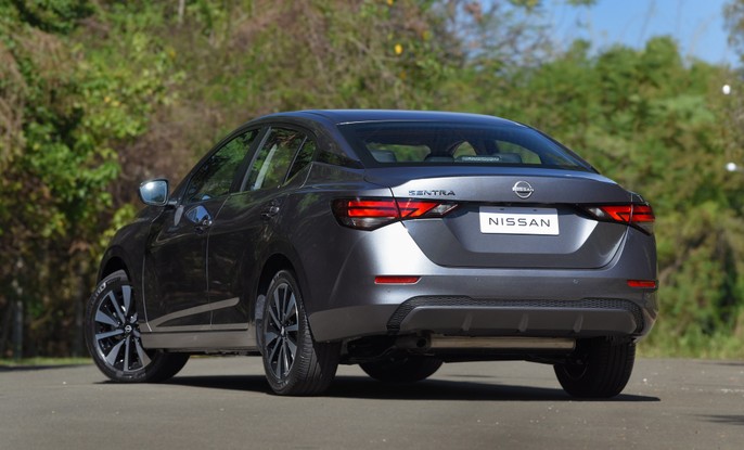 Nissan Sentra Advance 2025