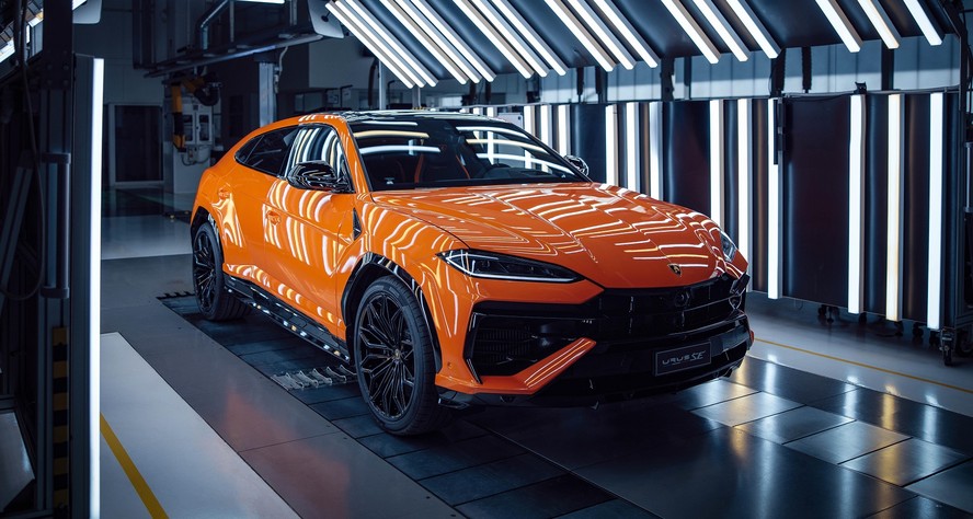 Lamborghini Urus SE Plug-in Hybrid