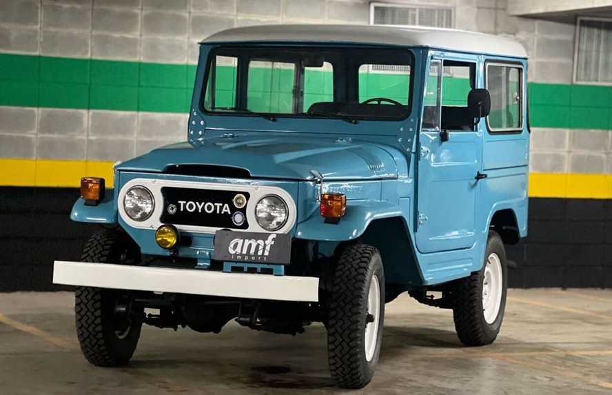 Toyota Bandeirante 1978 pertenceu à frota da empresa de energia e agora custa R$ 170 mil