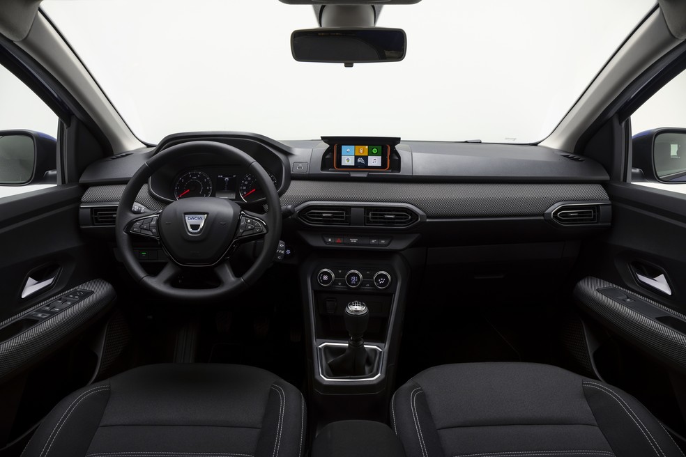 Dacia Sandero — Foto: Divulgação/Renault