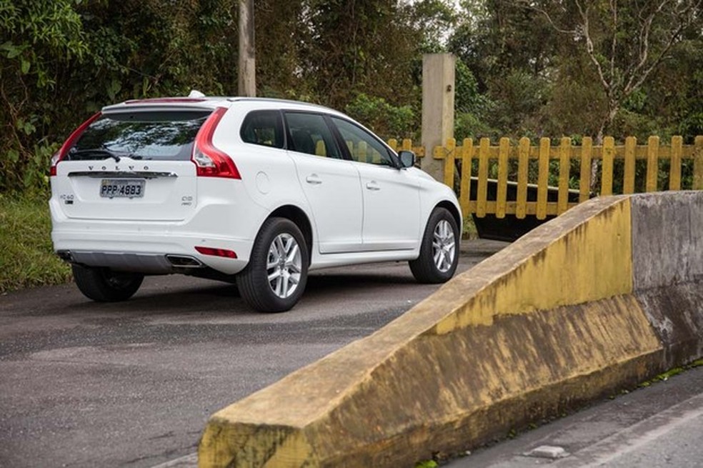 Volvo XC60 D5 Momentum (Foto: Marcos Camargo/Auto News Brasil) — Foto: Auto Esporte