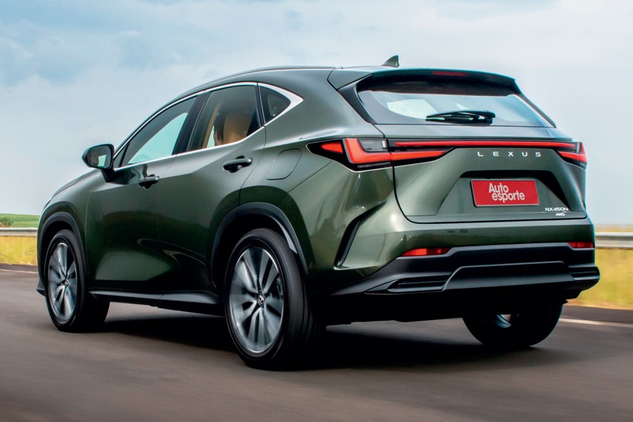 Lexus NX 450h+