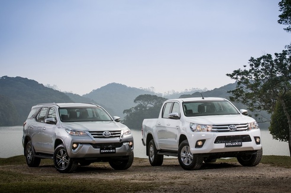 Toyota apresenta Hilux e SW4 com motor flex no Brasil (Foto: Divulgação) — Foto: Auto Esporte