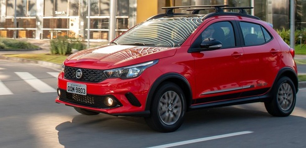 Fiat Argo ganhou versão Trekking com motor 1.8 recentemente (Foto: Divulgação) — Foto: Auto Esporte