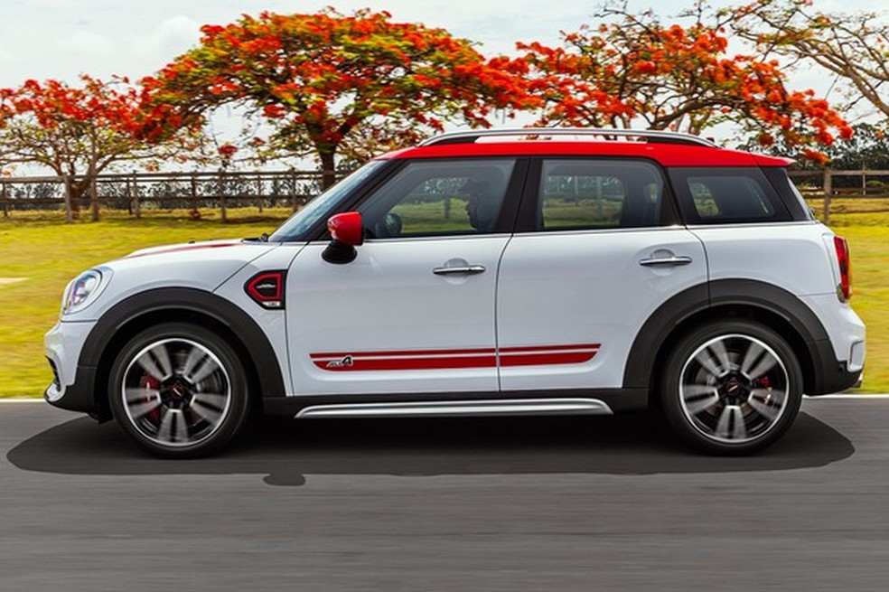 A decoração inclui kit aerodinâmico e rodas exclusivas (Foto: Divulgação) — Foto: Auto Esporte