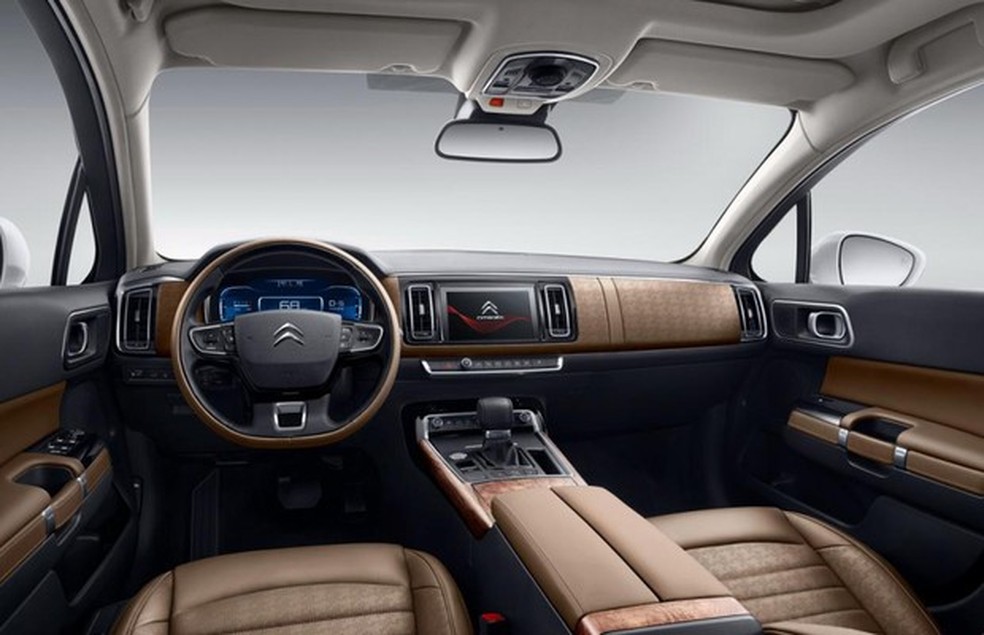 Interior do Citroën C6 (Foto: Divulgação) — Foto: Auto Esporte