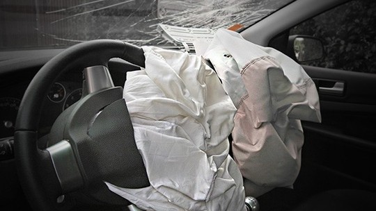 EUA investiga falhas em airbags da Hyundai e Kia