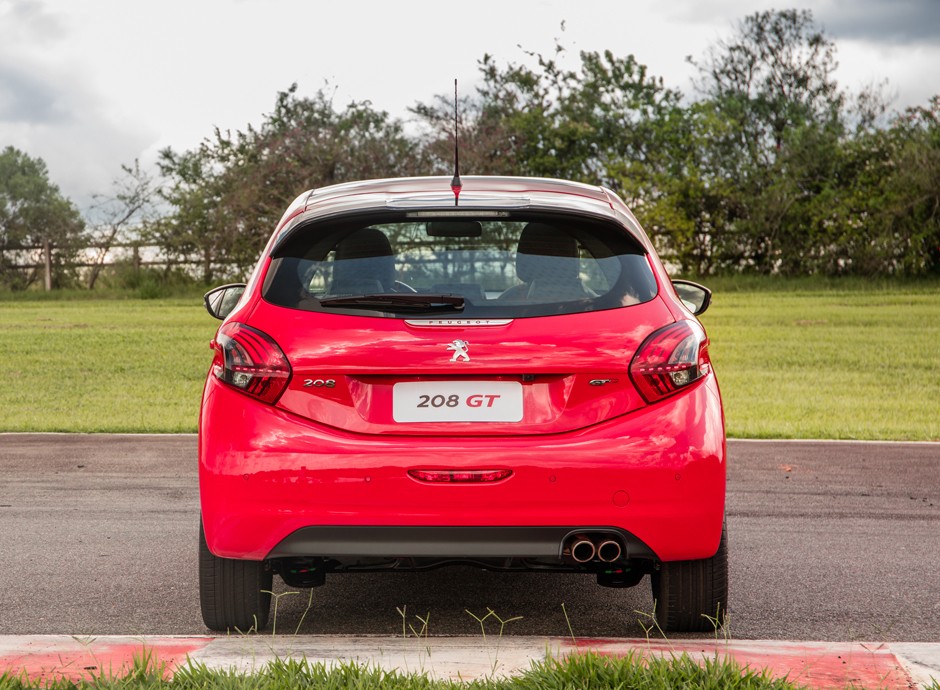 Peugeot 208 GT