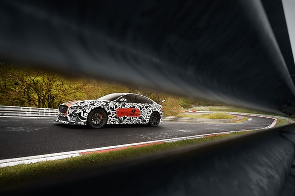 Jaguar XE SV Project 8 (Foto: Divulgação) — Foto: Auto Esporte