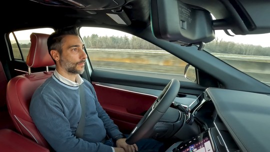 Fiat e Jeep prometem piloto automático melhor que o da Tesla