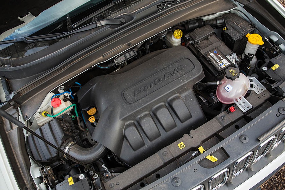 Motor do Renegade 2018 já traz as melhorias em potência, torque e consumo — Foto: Auto Esporte