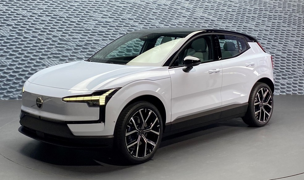 Volvo EX30 tem um design bem minimalista  — Foto: André Schaun/Auto News Brasil
