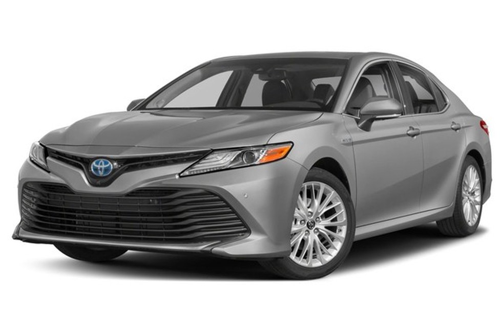 V6 3.6 não é oferecido na configuração mais barata do Camry, restando o 2.5 de quatro cilindros (Foto: Divulgação) — Foto: Auto Esporte