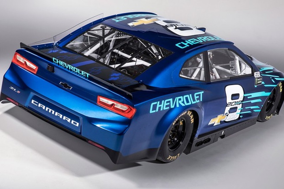 O motor V8 de alta rotação e a estrutura tubular do chassis são comuns aos rivais (Foto: Divulgação) — Foto: Auto Esporte