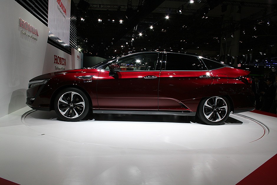 Honda FCX Clarity no Salão de Tóquio 2015