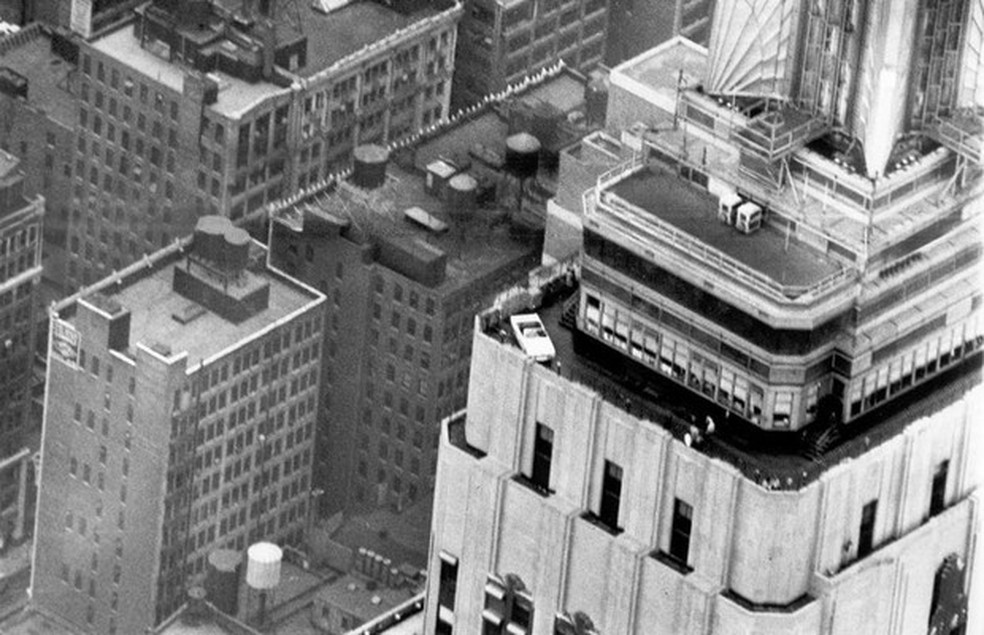 Ford Mustang 1965 no Empire State (Foto: Reprodução) — Foto: Auto Esporte