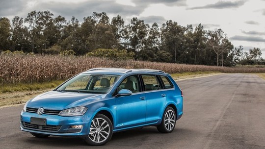 Volkswagen Golf Variant ganha versão com câmbio manual de seis marchas por R$ 83.990