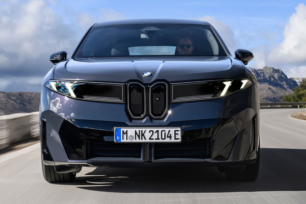 BMW iX3 antecipa futuros modelos da montadora alemã — Foto: Divulgação