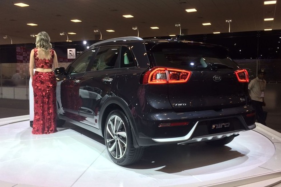 Kia Niro no Salão do Automóvel (Foto: Guilherme Blanco Muniz / Auto News Brasil) — Foto: Auto Esporte