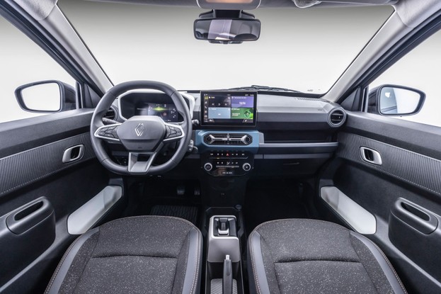 Renault Kwid E-Tech 2026 - cabine