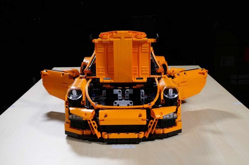 Porsche 911 GT3 RS de Lego (Foto: Divulgação) — Foto: Auto Esporte