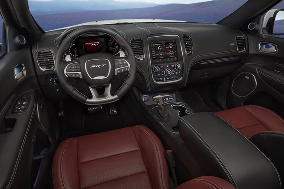 Dodge Durango SRT 2018 (Foto: Divulgação) — Foto: Auto Esporte
