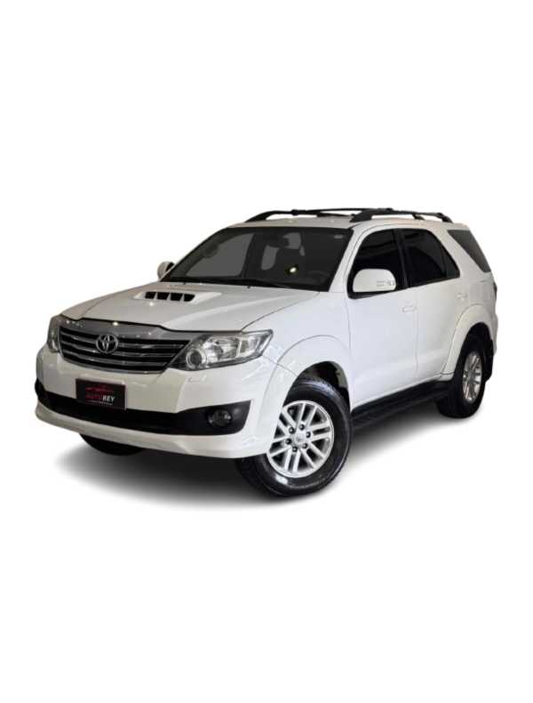 Toyota Hilux SW4 3.0 SRV 4X4 7 LUGARES 16V
