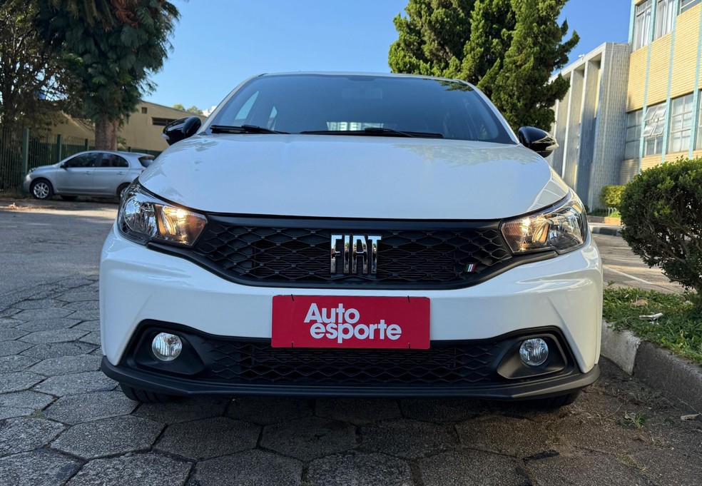 Versões mais baratas do Argo usam faróis halógenos — Foto: André Paixão/Auto News Brasil