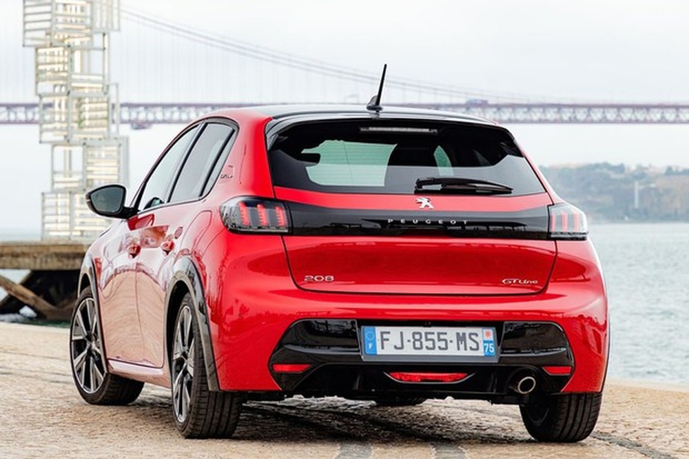 35 fotos do novo Peugeot 208: hatch chega ao Brasil este ano para